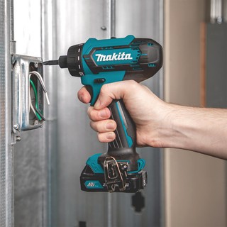 MÁY BẮT VÍT MAKITA DF033DZ