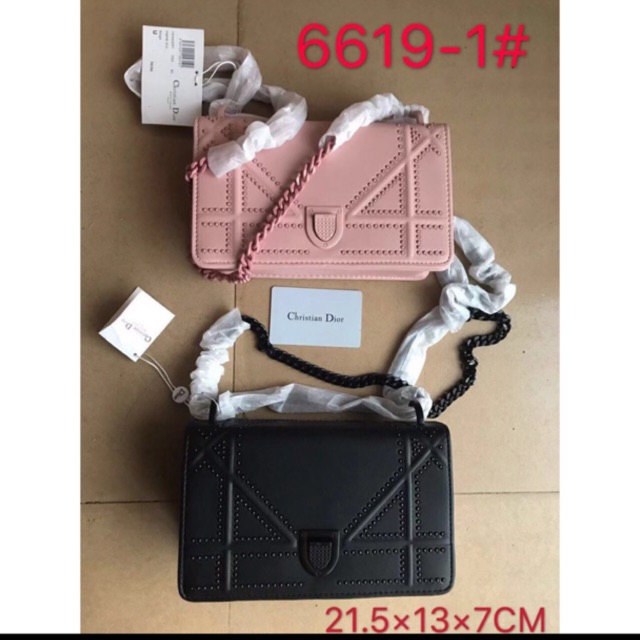 Túi Dior da mịn vỡ hộp còn ít giá sale