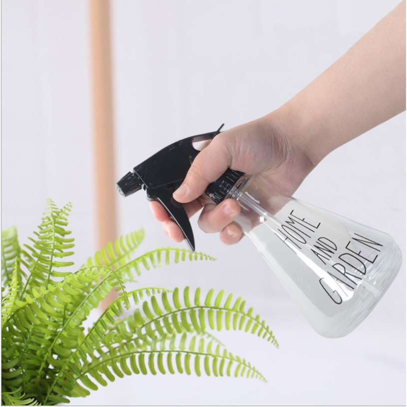 Bình Xịt Nước Tưới Cây 500ml Home And Garden