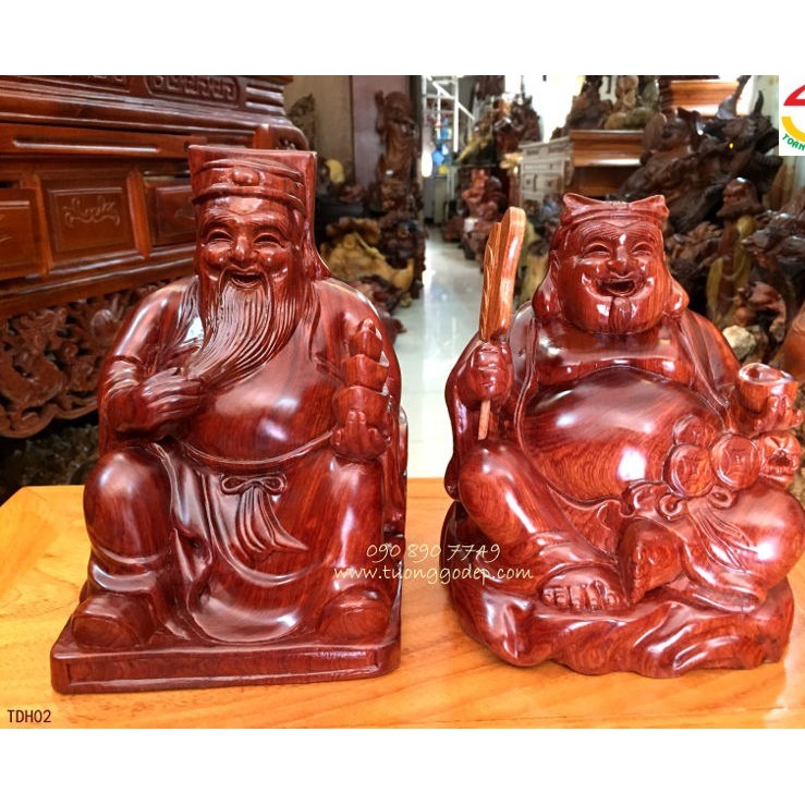 Tượng thần tài bằng gỗ