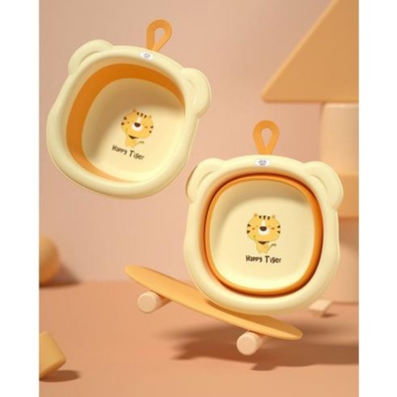 Chậu rửa mặt gấp gọn hình Hổ, có móc treo cực kì tiện lợi