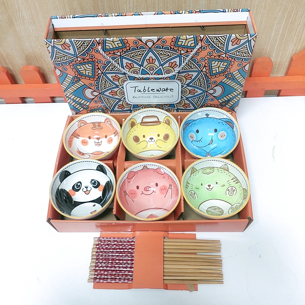 Bộ 6 Chén Sứ Họa Tiết Kèm 6 Đôi Đũa
