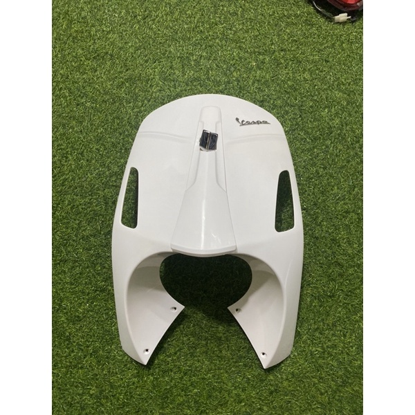 Nhựa ốp đầu mặt trước xe máy điện Vespa