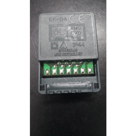 Bo đèn 4 cổng 220v