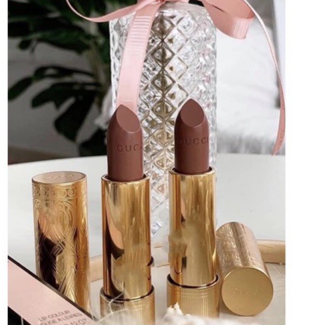 SON THỎI DẠNG LÌ