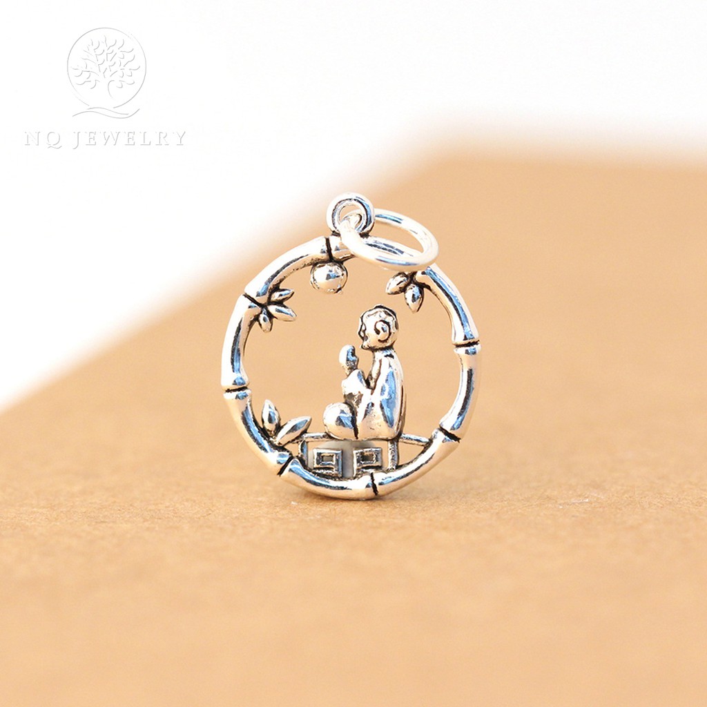 Charm bạc dây chuyền nhà sư treo ngồi rừng trúc treo - NQ Jewelry
