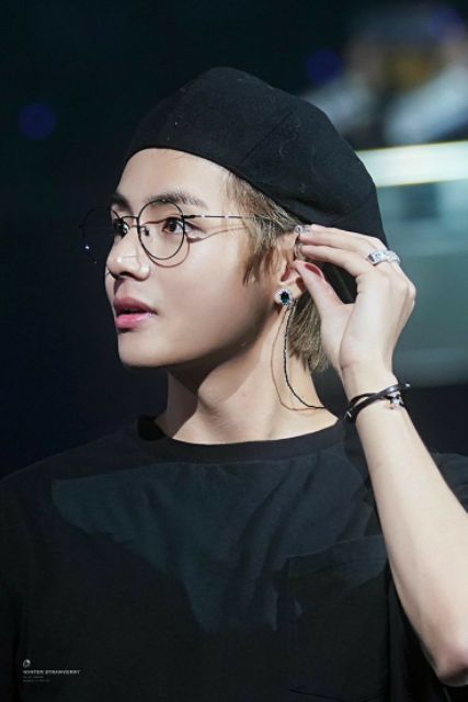 (Có sẵn) Vòng tay ổ khóa Taehyung