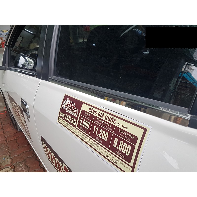 Nẹp Chân Kính Inox Xe Toyota Wigo 2018 2019 2020 2021- 4 chi tiết
