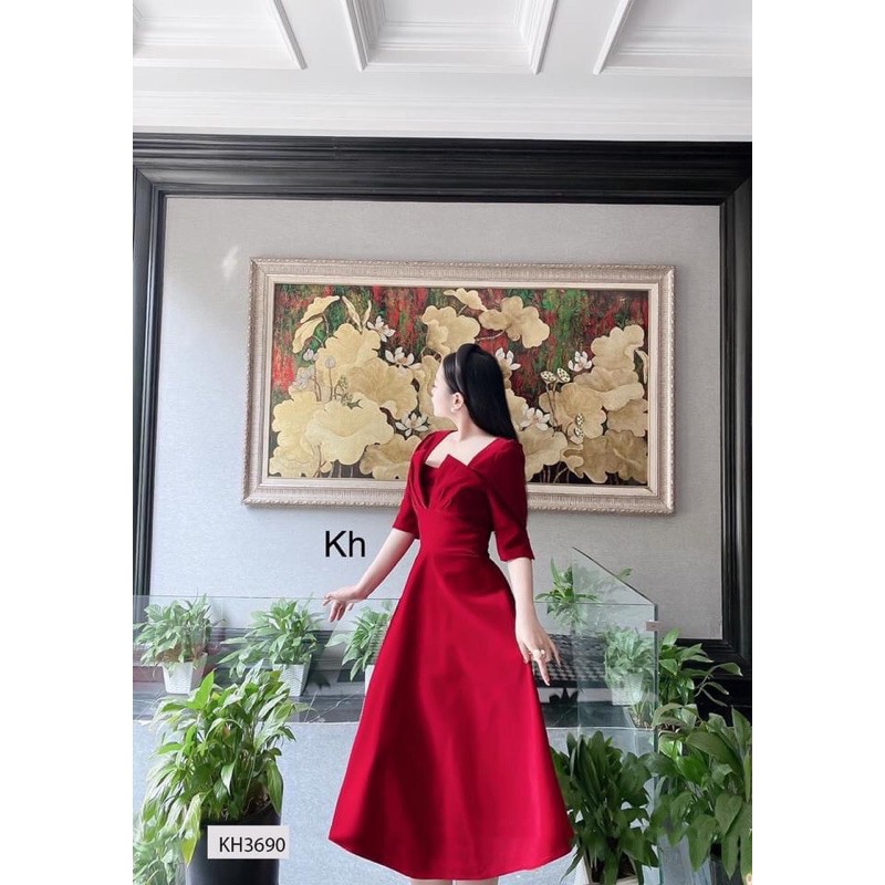 ⚡️ĐẦM NHUNG⚡️Đầm nhung cổ V 2 màu đen đỏ | BigBuy360 - bigbuy360.vn