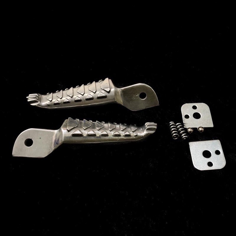 GÁC CHÂN TAKEGAWA HONDA YAMAHA