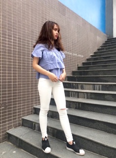 Skinny rách gối