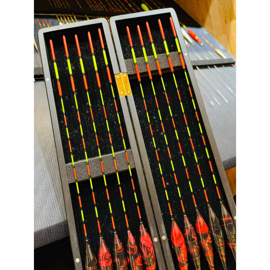 Phao săn hàng tăm to