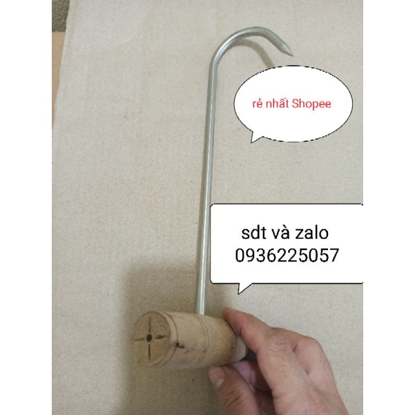 Móc lấy vịt nướng lu cán gỗ