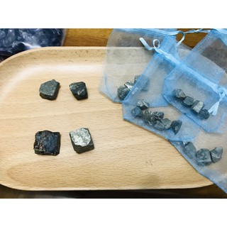 Vụn Pyrite - Đá Vàng Găm