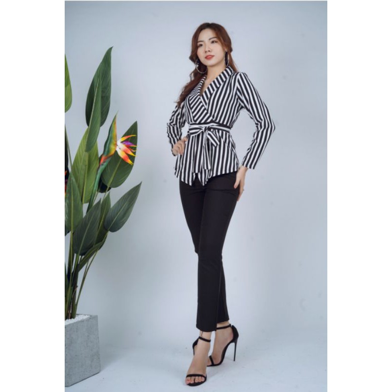 👉set bộ thiết kế cao cấp 👉áo cotton mỹ, quần cotton tuyết👉size M. L. Xl. 2XL 👉đi làm đi tiệc đi chơi đều đẹp 👉sỉ và