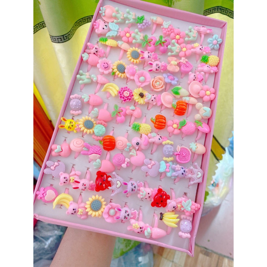 SET 5 CÁI NHẪN ĐEO TAY THỜI TRANG CHO BÉ