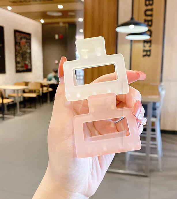Kẹp tóc kiểu đơn giản màu trơn phong cách Hàn Quốc cho nữ