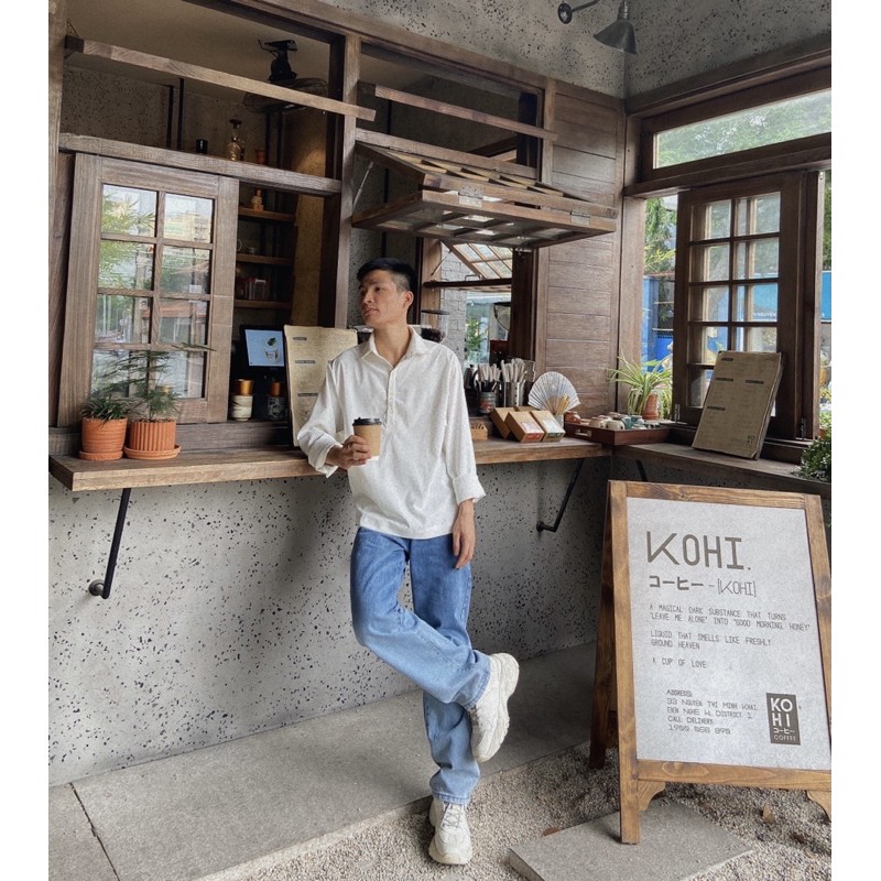 Jean ống rộng xanh loang