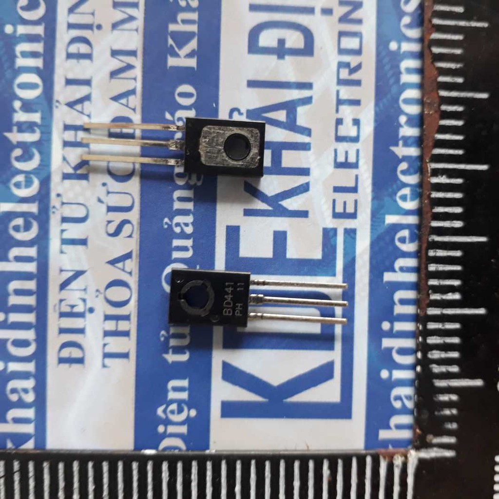 10 con BD441 4A 80V NPN TO-126 kde3612