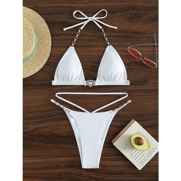 Bikini phối xích trái tim