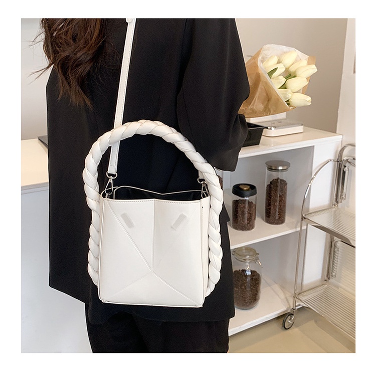 Túi xách JASMIN NOIR có dây đeo chéo bằng da PU thiết kế màu trơn đơn giản thời trang cho nữ