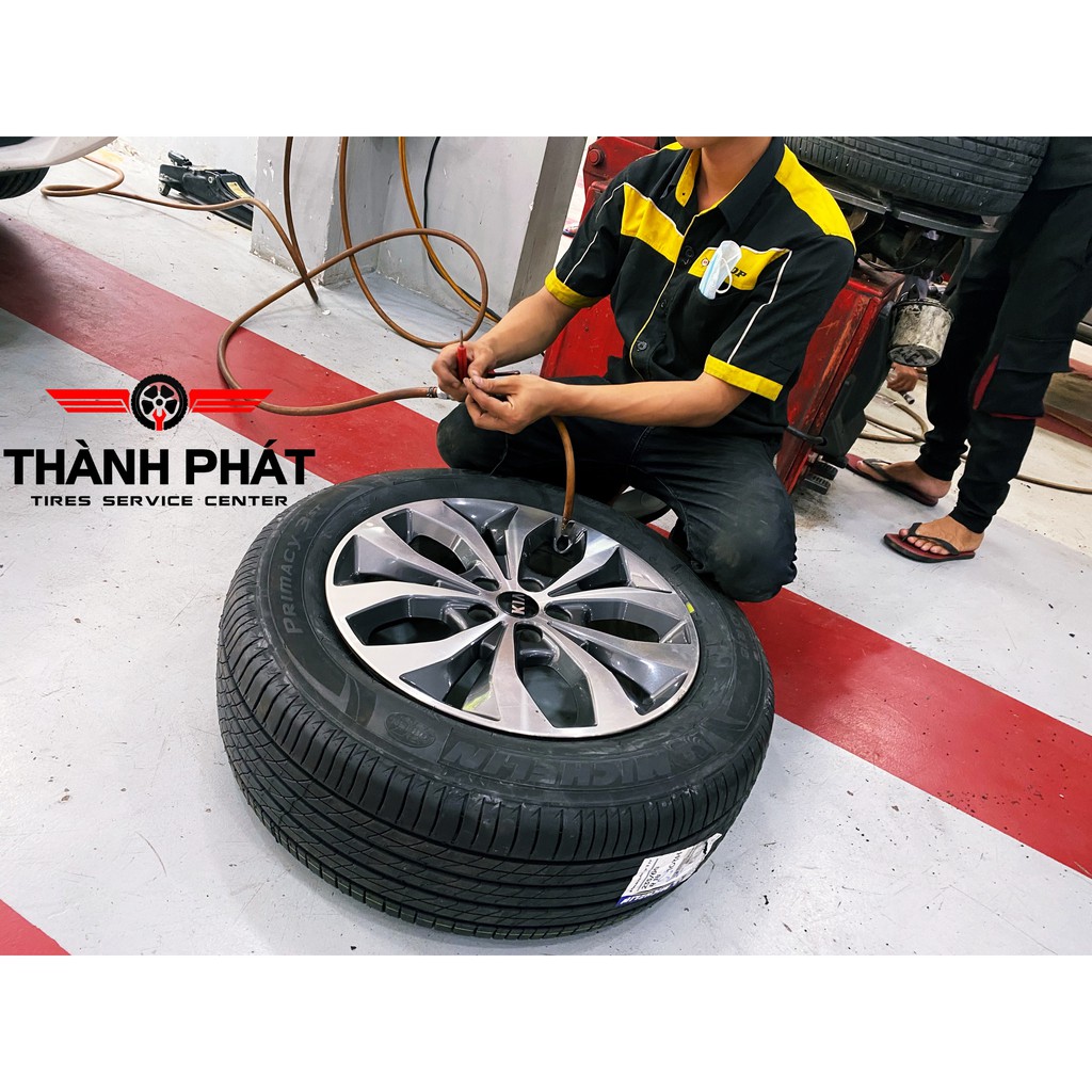 LỐP XE KIA SEDONA 235/60R18 MICHELIN PRIMACY THÁI LAN