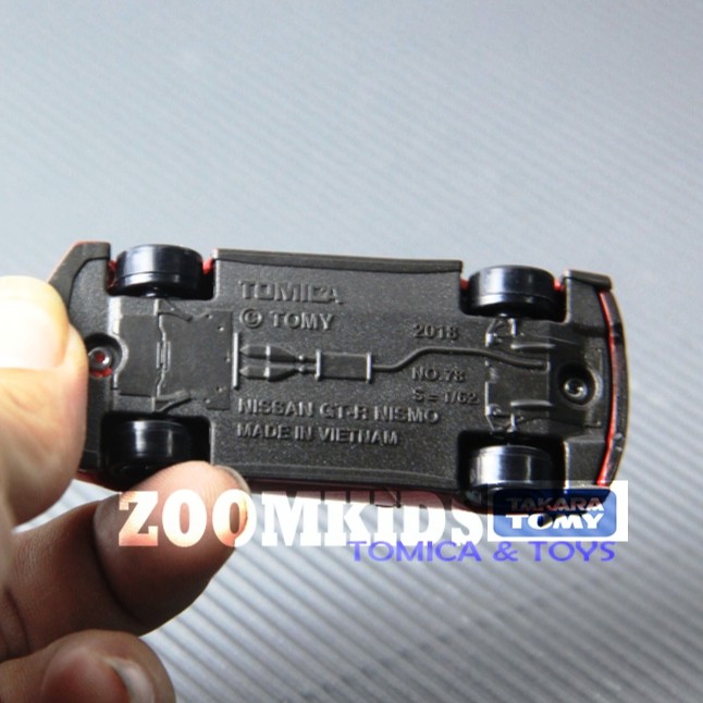 Xe mô hình  Tomica NISSAN GTR đỏ