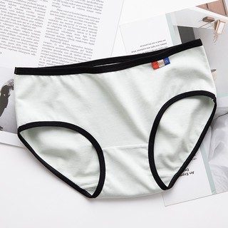 Quần lót nữ màu trơn dễ thương