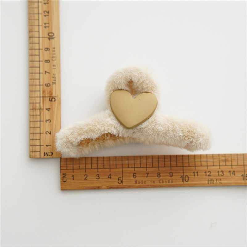 Kẹp Tóc Hình Cá Mập Nhồi Bông Dễ Thương Thời Trang Thu Đông Cho Nữ