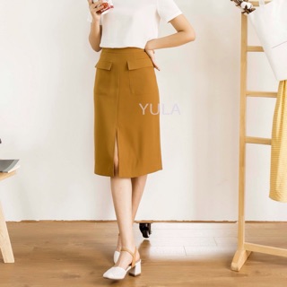 Chân váy chữ A dáng dài xẻ trước có túi 2 bên