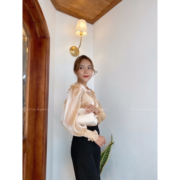 SISTERSISTER - Áo kiểu tơ óng Ruffles top