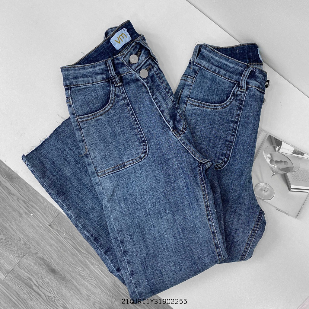 Quần jean nữ ống loe VM STYLE lai cắt, dáng suông lưng cao thời trang - 21QJR11Y31902