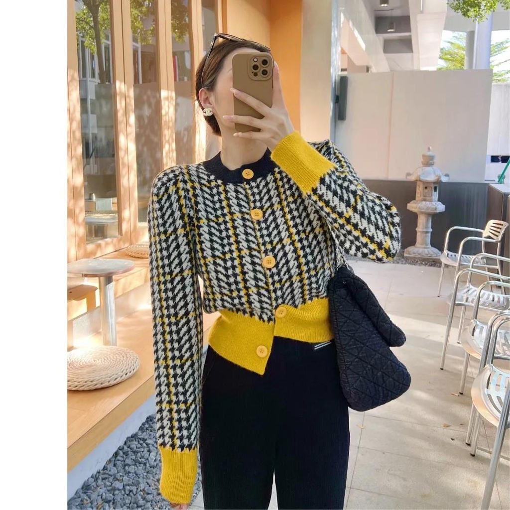 Áo sweater cổ tròn phối màu tương phản thời trang thu đông phong cách Hàn Quốc cho nữ 2021