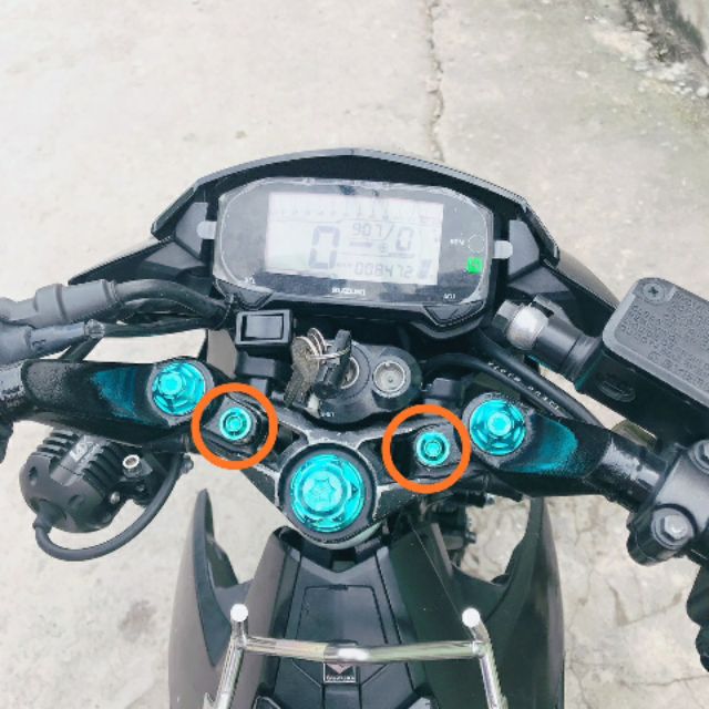 Ốc gr5 8li40 bắt ghi đong satria raider