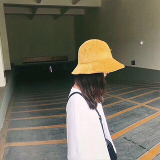 Mũ nhug vành nhỏ
