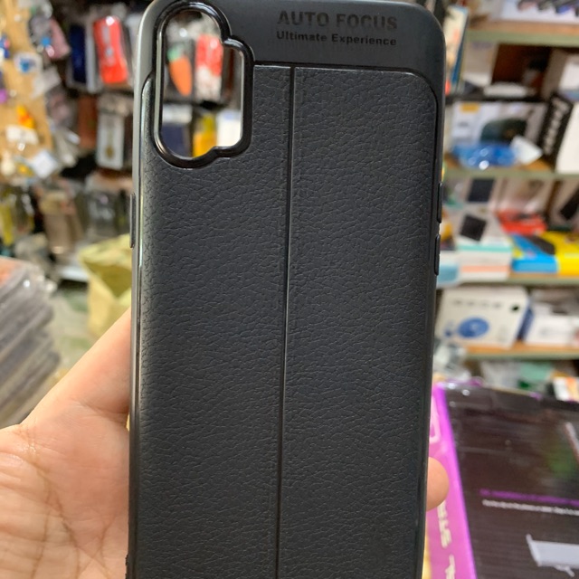 Ốp lưng Realme C3i dẻo đen vân da