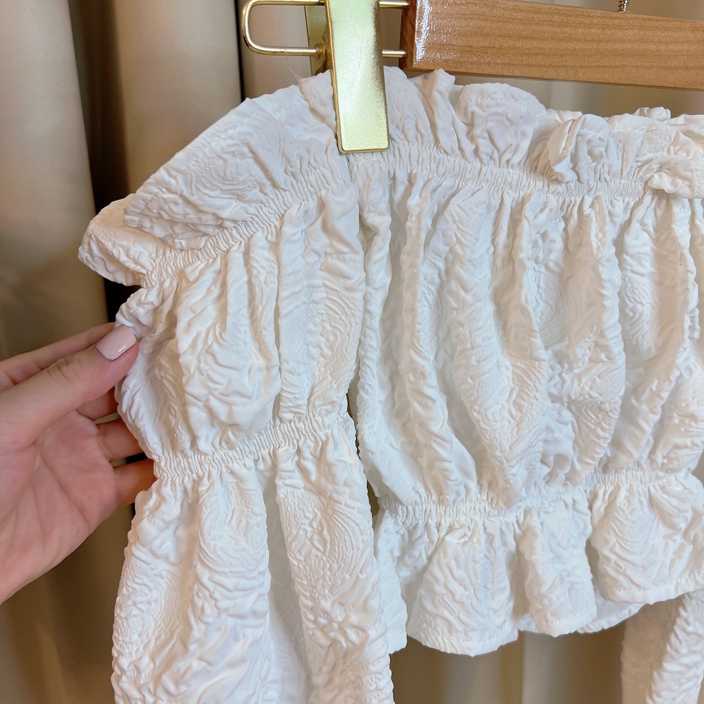Áo trễ vai vải gấm bánh bèo dáng croptop hở vai tay bèo bồng nhún xinh xắn