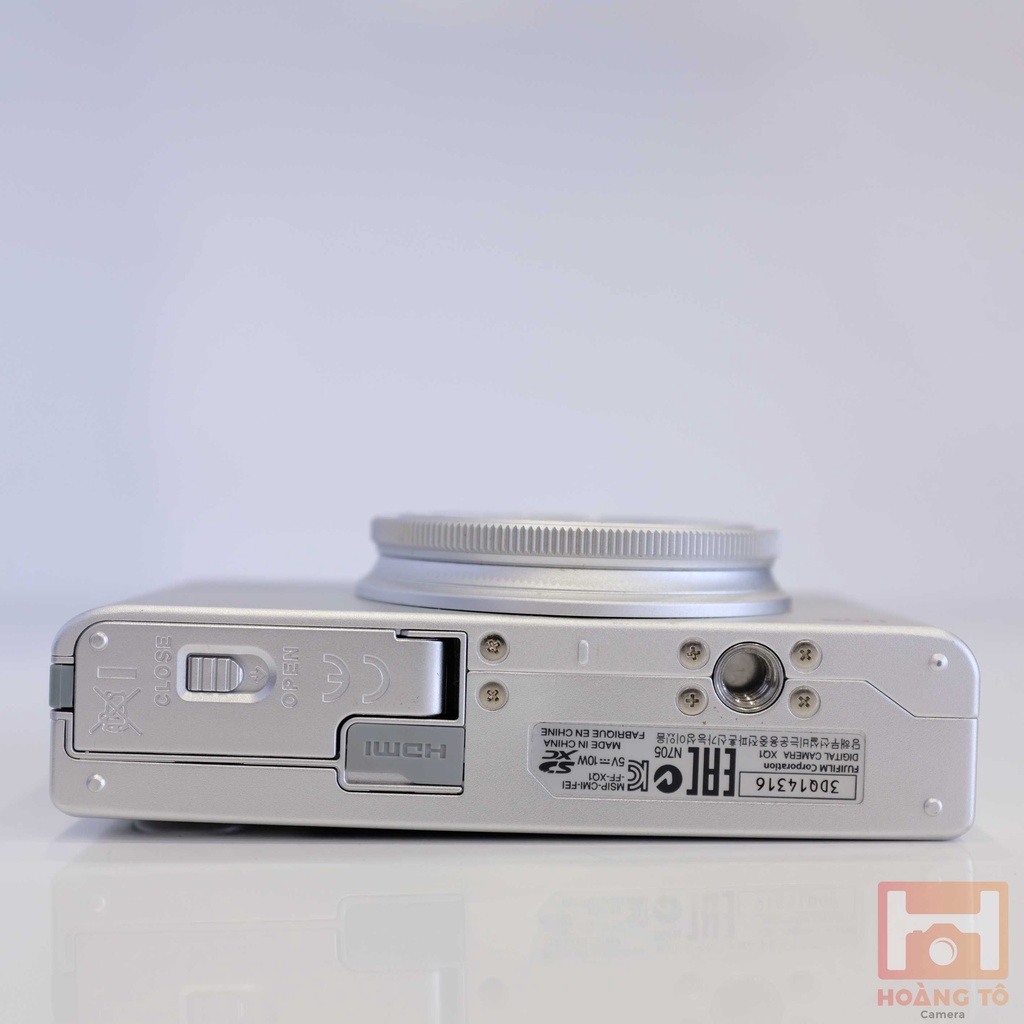 Máy ảnh Fujifilm XQ1 cũ