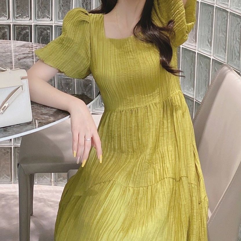 Đầm Tay Phồng Cổ Vuông Màu Xanh Lá Phong Cách Pháp Thời Trang Mùa Hè Hàng Mới 2022