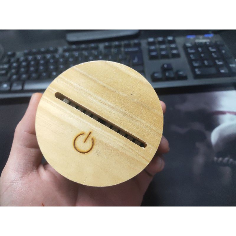 Đế đèn led 3D ( gỗ thông )