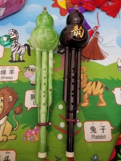 Sáo bầu tặng hộp đựng (free ship)
