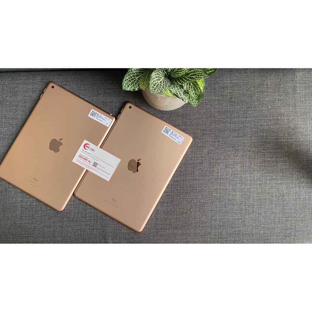 IPAD GEN 6 32GB PHIÊN BẢN WIFI ( Quốc Tế ) Ram 2G Chip A10 Màn hình 9.7 inch -  Phiên bản 100% chưa active - 99% Thẩm mĩ