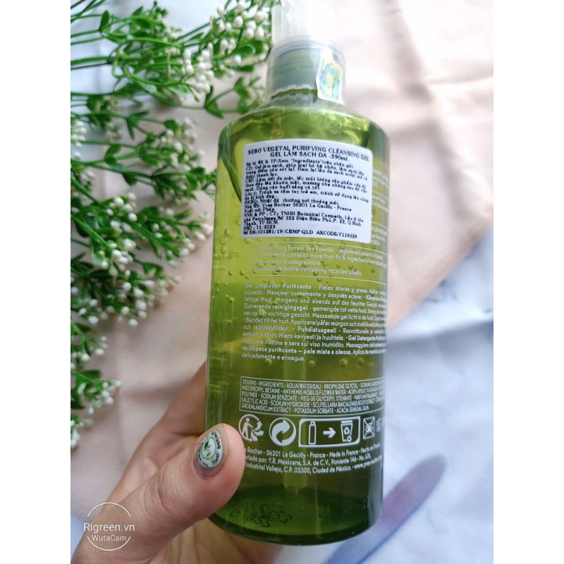 Sữa rửa mặt 390 ml Sebo Vegetal Yves Rocher - chai vòi