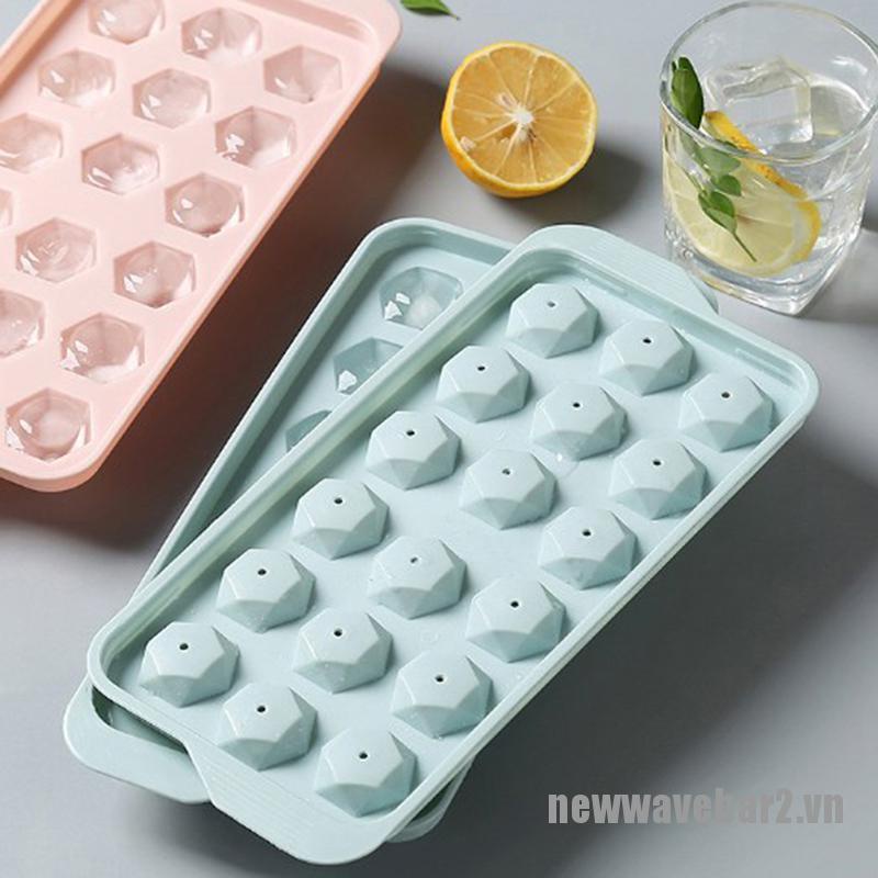 Khuôn Nhựa Làm Đá Hình Tròn Có Nắp Đậy Tiện Lợi Mới