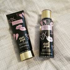 𝗕𝗢𝗗𝗬𝗠𝗜𝗦𝗧𝗣𝗘𝗥𝗙𝗨𝗠𝗘⚜️Xịt Thơm Body Victoria’s Secret Night Angel 250ml | BigBuy360 - bigbuy360.vn