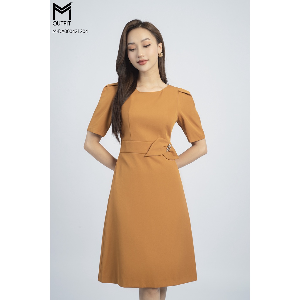 Đầm chữ A cổ tròn, tay ngắn bồng vai MMOutfit M-DA000421204
