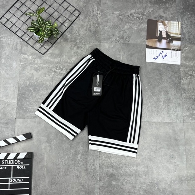 Quần Sooc Ngố, Quần Short Đen 3 Sọc Kiểu Dáng Basic Vải Mát Chống Nhăn
