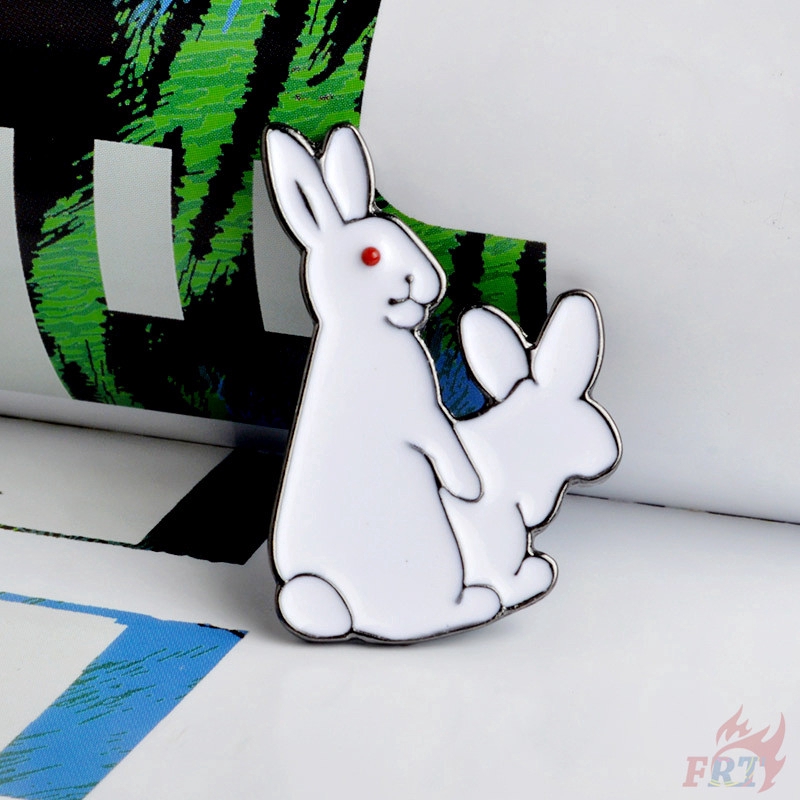 Trâm cài áo hình thỏ con hư hỏng bằng kim loại thời trang phong cách punk