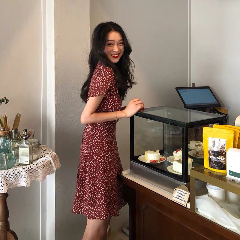 Váy vintage dáng ngắn cổ tim chất voan mát mịn, Đầm hoa nhí vintage ngắn tay ulzzang Hàn Quốc - Roxie | BigBuy360 - bigbuy360.vn