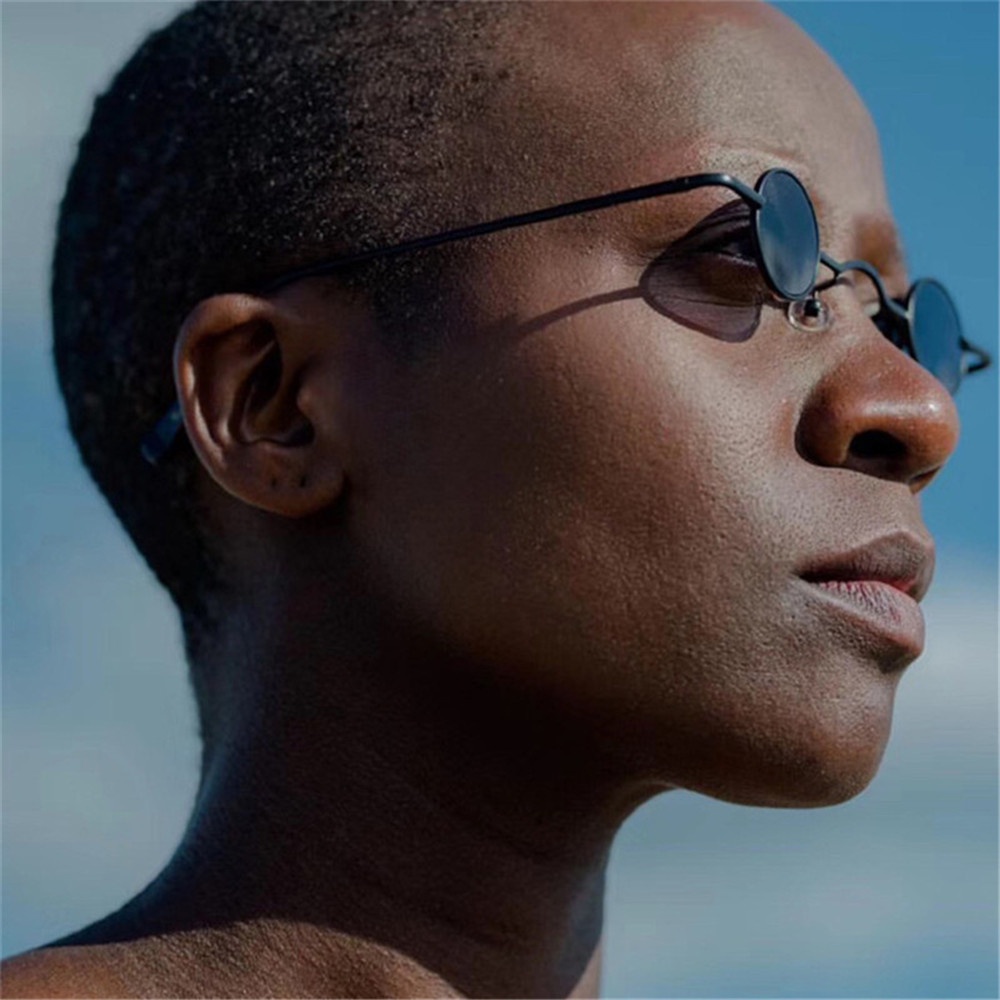 Kính mát gọng kim loại tròn nhỏ phong cách retro độc đáo thời trang